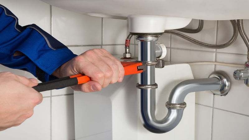 Common Plumbing Repairs in Riverside, CA